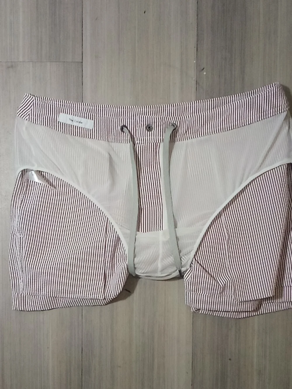🌁 EUC: ONIA; MENS CALDER, STRIPED STRETCH SEERSUCKER SWIM SHORTS, BRICK/32